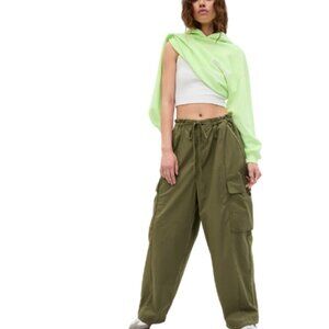 GAP Womens S/M Cotton Cargo Parachute Pants Gartland Green